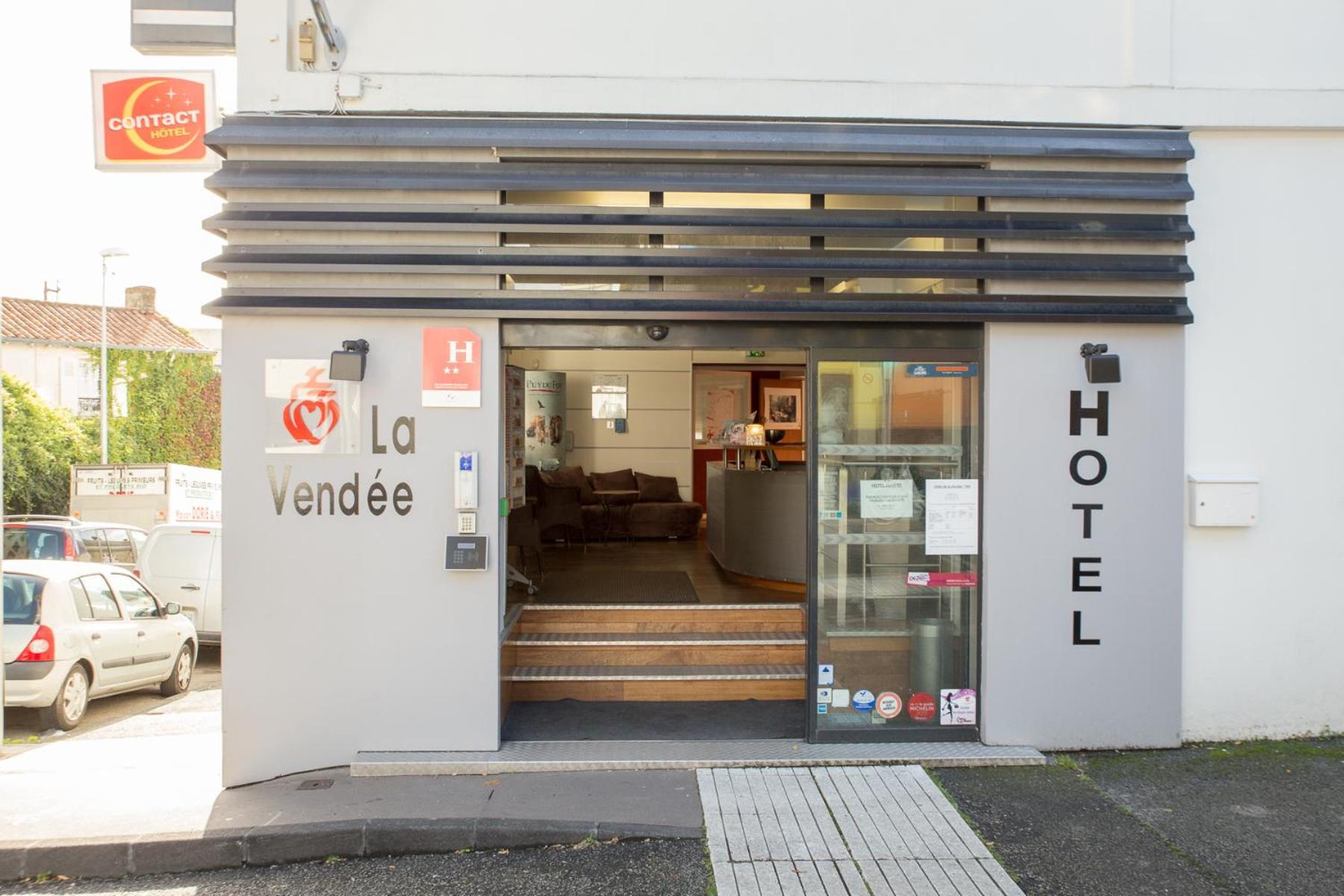 Hôtel de la Vendée La Roche-sur-Yon Esterno foto